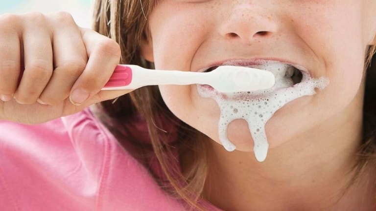 White spots on teeth(causes and remedies)