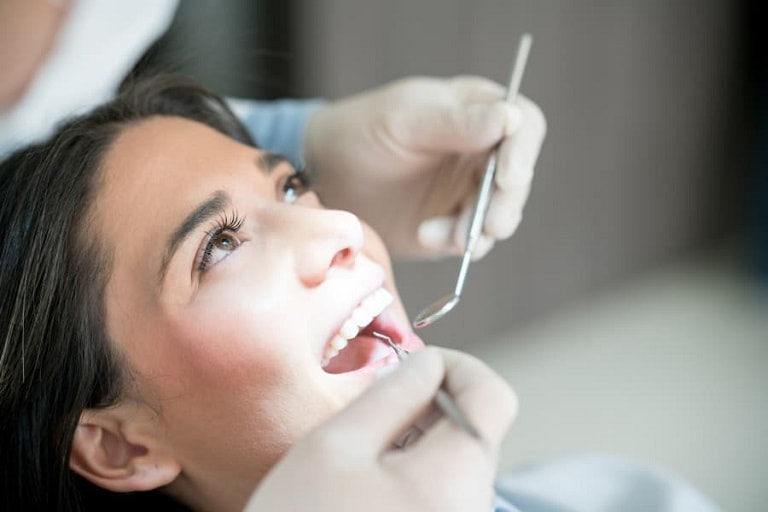 Closest Dentist Near Woodland Hills