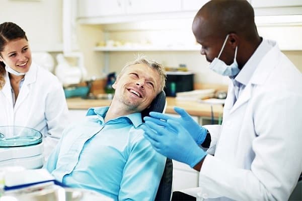 How does implant dentistry work